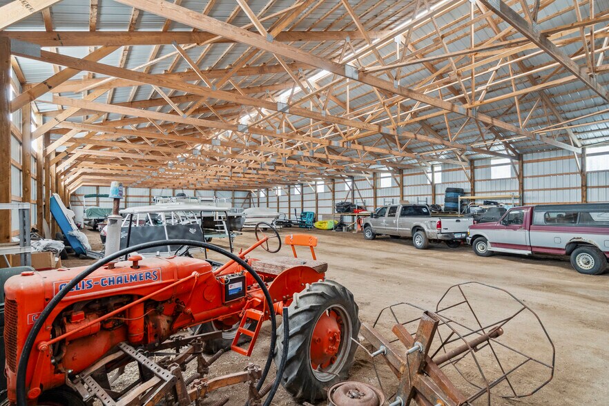 More Photos Of 23729 Oak Lake Trl SE, Erskine Specialty For Sale