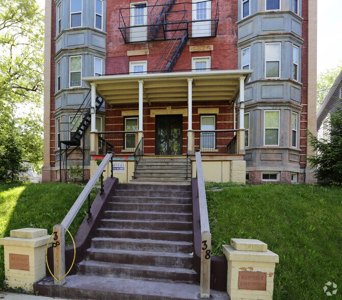 More Photos Of 38 S Main Ave, Albany Multifamily For Sale