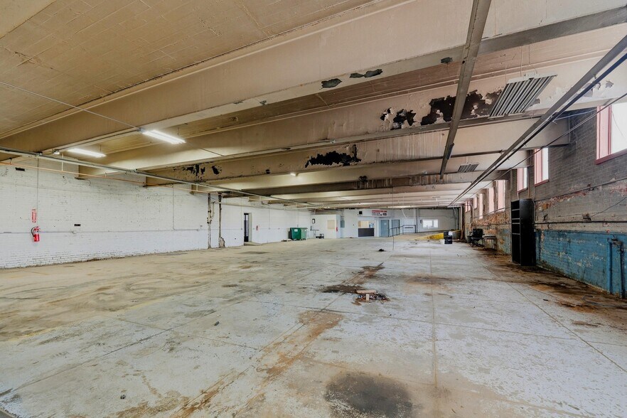 More Photos Of 430 E Main St, Trinidad Industrial For Sale