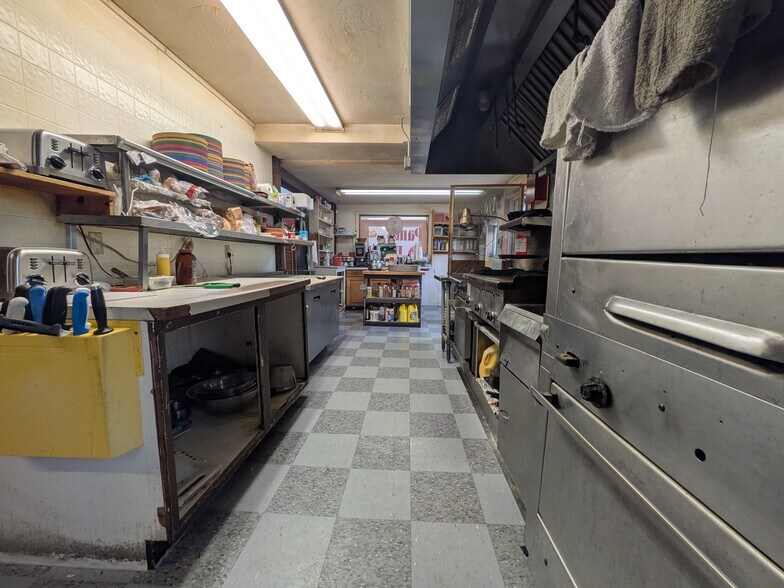 More Photos Of 93 Mechanic St, Bellingham Restaurant For Lease