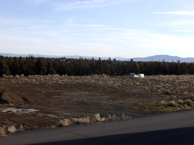 More Photos Of 1760-1780 SW Umatilla Ave, Redmond Land For Sale