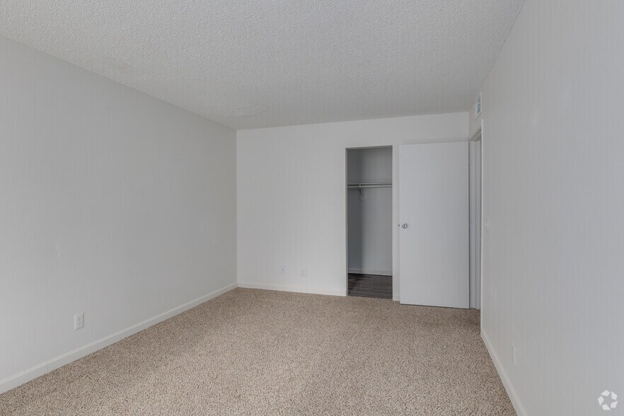 More Photos Of 40 E Sunland Ave, Phoenix Apartments For Sale