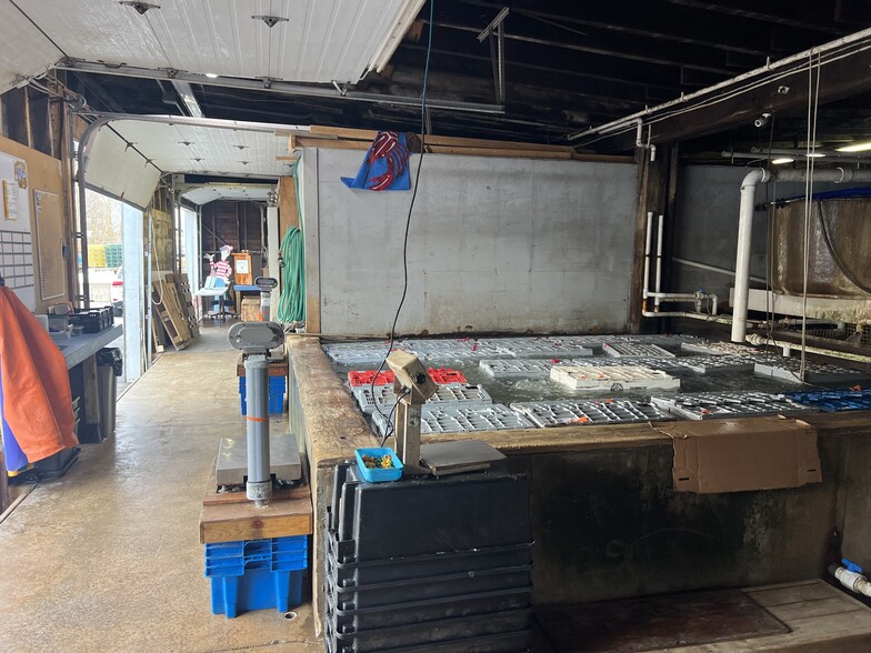 More Photos Of 9 Water St, Kittery General Retail For Lease