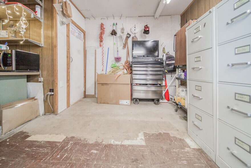 41 Highway 49, Viburnum, MO 65566 Convenience Store For Sale