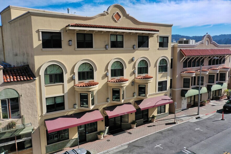 More Photos Of 407 Calle Principal, Monterey Hotel For Sale