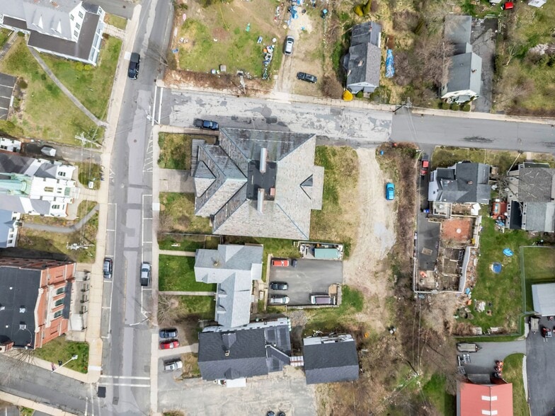 More Photos Of 34 N Main St, Orange Schools For Sale