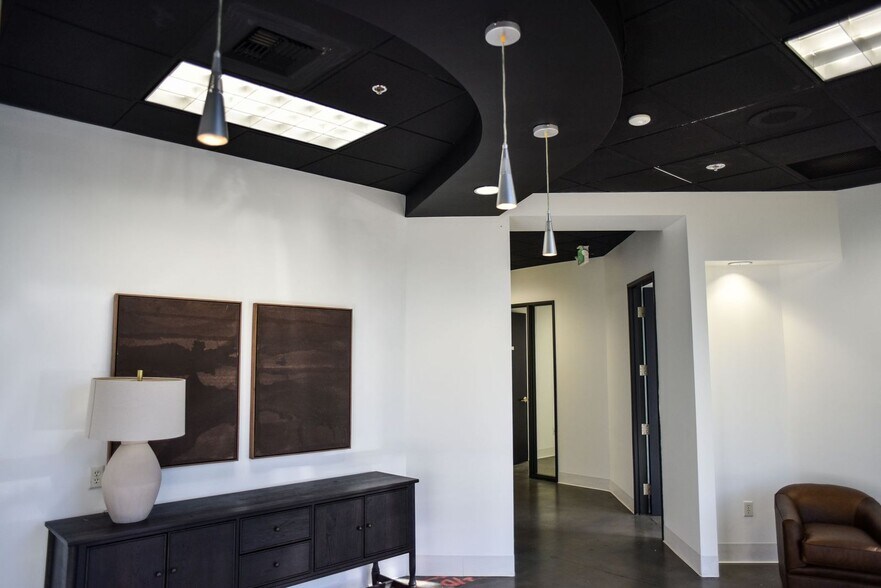 More Photos Of 950 Reserve Dr, Roseville Loft Creative Space For Sale