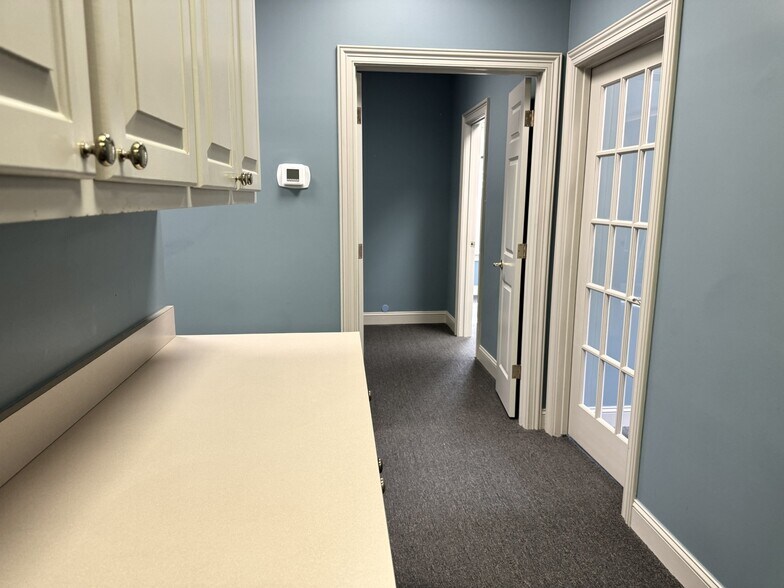 More Photos Of 4 Dunmore Ct, Hilton Head Island Medical For Lease