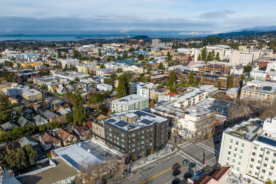 More Photos Of 2556 Telegraph Ave, Berkeley Apartments For Sale