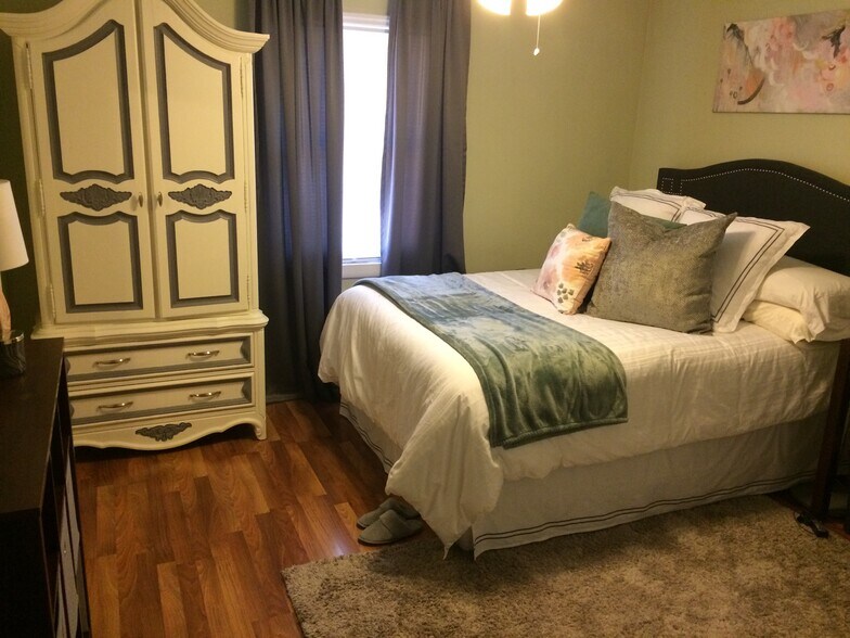 More Photos Of , Chapel Hill Specialty For Sale