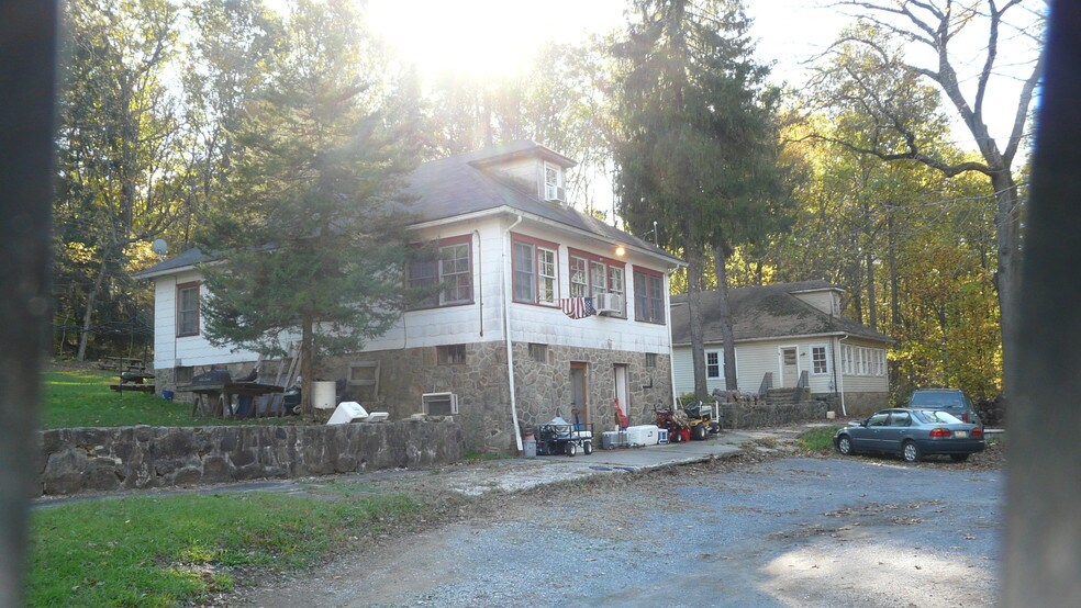 More Photos Of 71 Dreamland Park Dr, Fleetwood Apartments For Sale