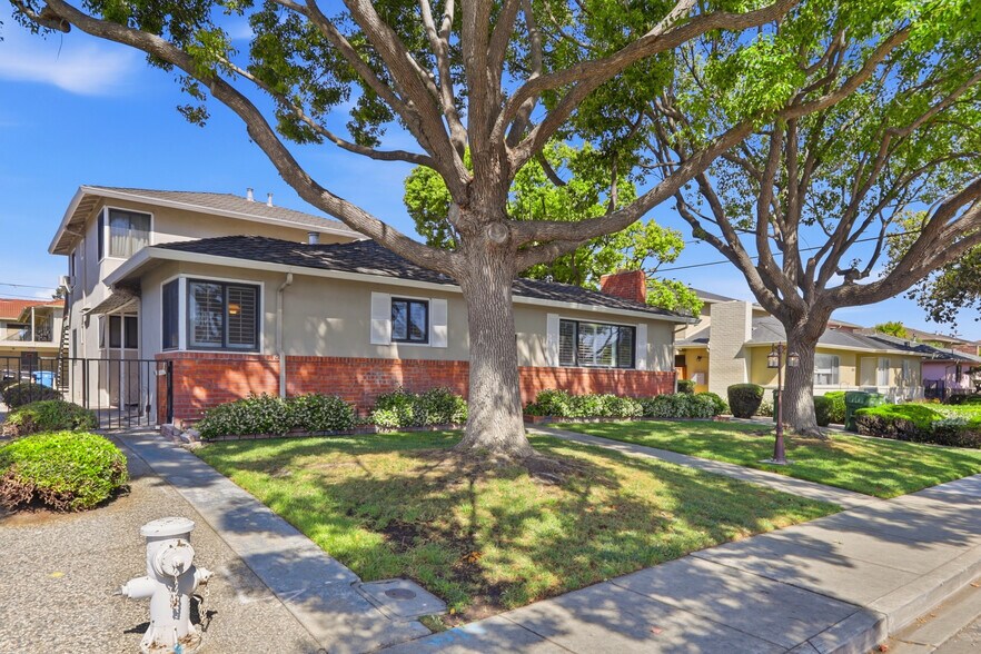 More Photos Of 94 Roxbury St, Santa Clara Apartments For Sale