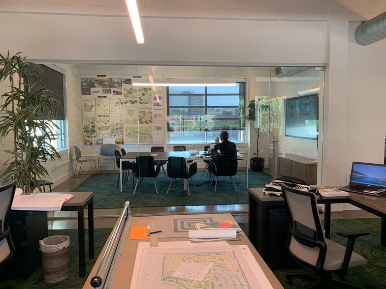 More Photos Of 1901 Baltimore Ave, Kansas City Office For Lease