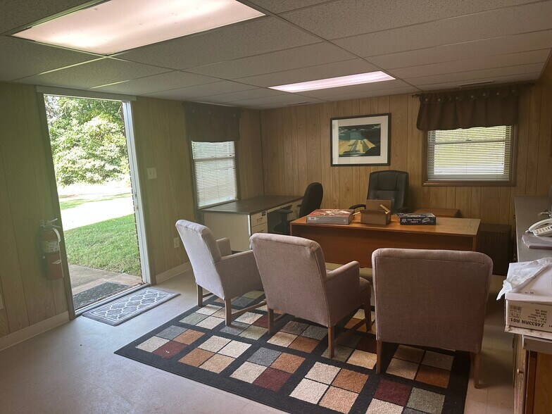 More Photos Of 972 S NC 16 Business Hwy, Stanley Office For Lease
