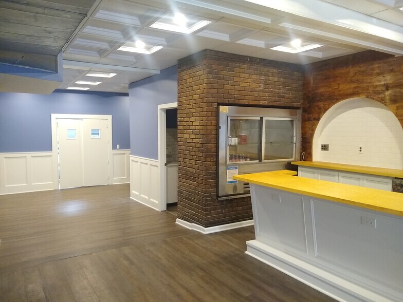 More Photos Of 382 2nd St, Jersey City Storefront Retail Residential For Sale