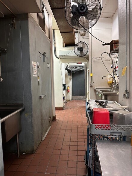 More Photos Of 280 N 8th St, Boise Apartments For Lease
