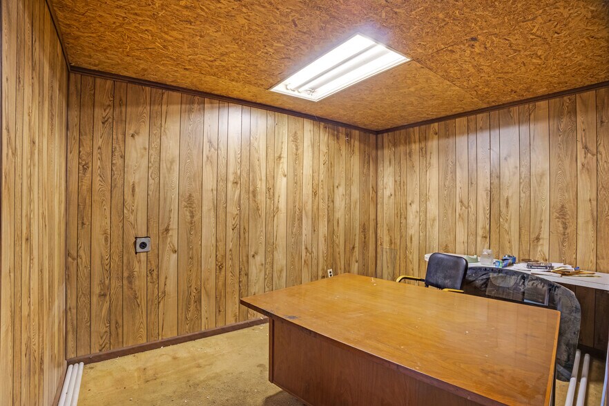 More Photos Of 151 Covington Ln, Dickson Apartments For Sale