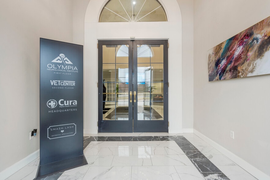 More Photos Of 6130 E 81st St, Tulsa Office For Lease