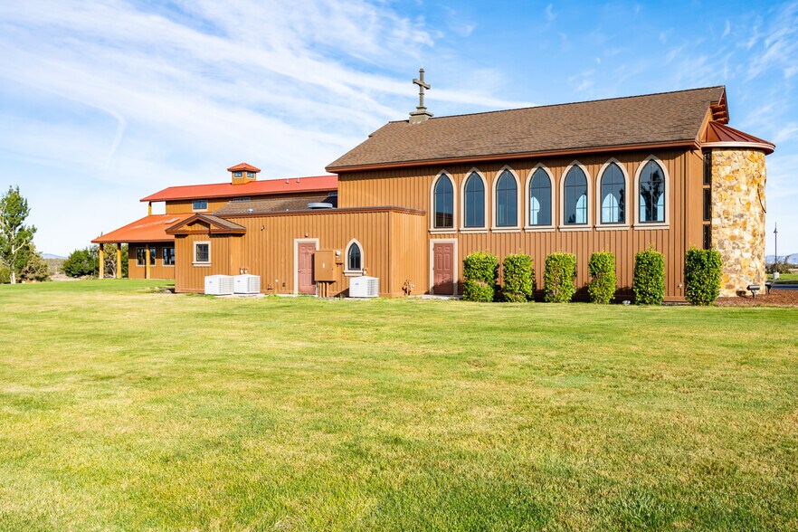 More Photos Of 14427 SW Alfalfa Rd, Powell Butte Lodge Meeting Hall For Sale