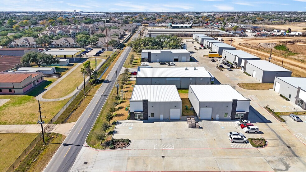 More Photos Of 19964 Franz Rd, Katy Warehouse For Sale