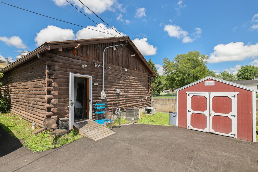 More Photos Of 121 Main Ave, Hawley General Retail For Sale