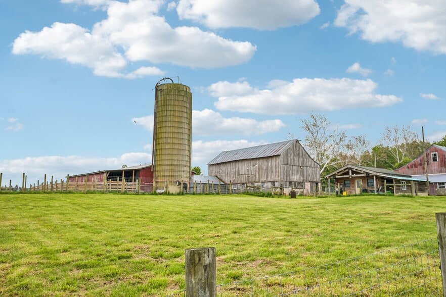 More Photos Of 46 Commissioners Pike, Woodstown Land For Sale