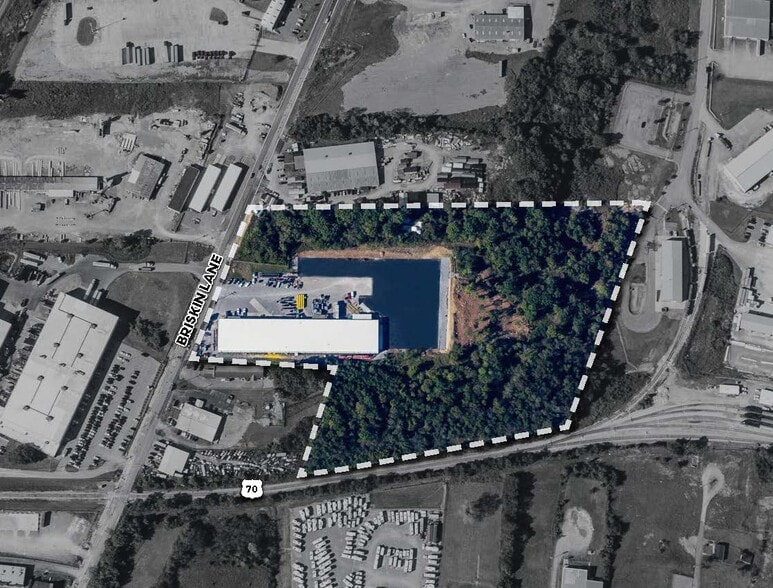 More Photos Of 704 Briskin Ln, Lebanon Manufacturing For Lease