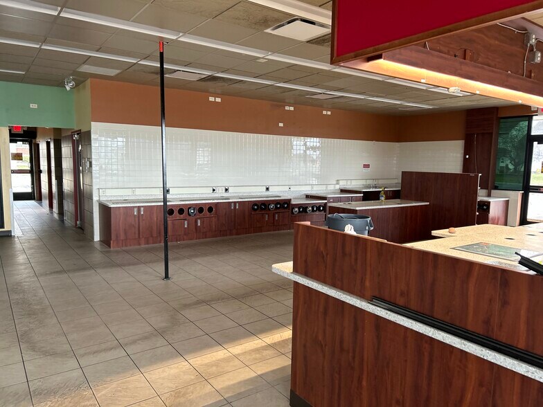 More Photos Of 2400 Roby Rd, Stoughton Service Station For Sale