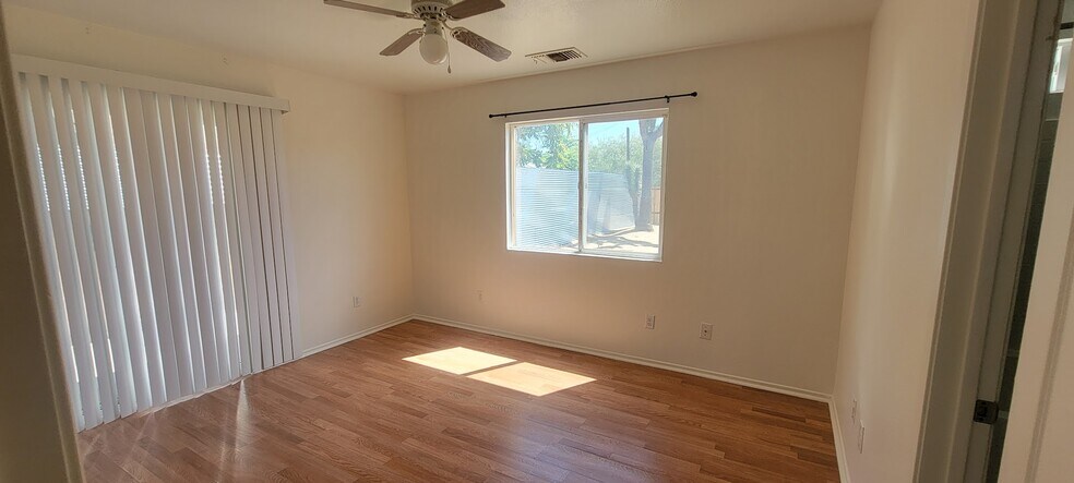More Photos Of 7165 Sage Ave, Yucca Valley Apartments For Sale