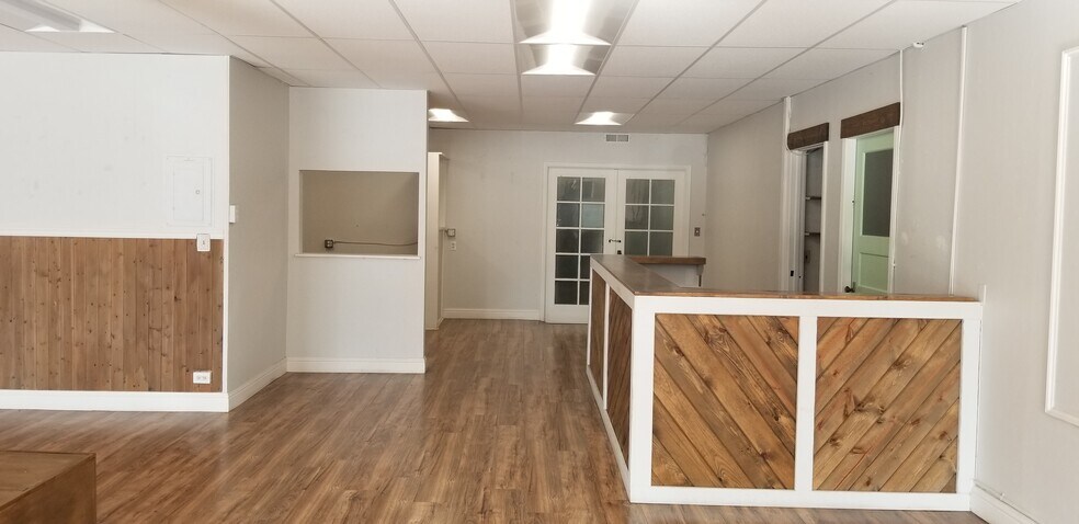 More Photos Of 37312-37316 Niles Blvd, Fremont Storefront Retail Residential For Lease