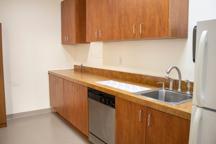 More Photos Of 6377 Riverside Ave, Riverside Office For Lease