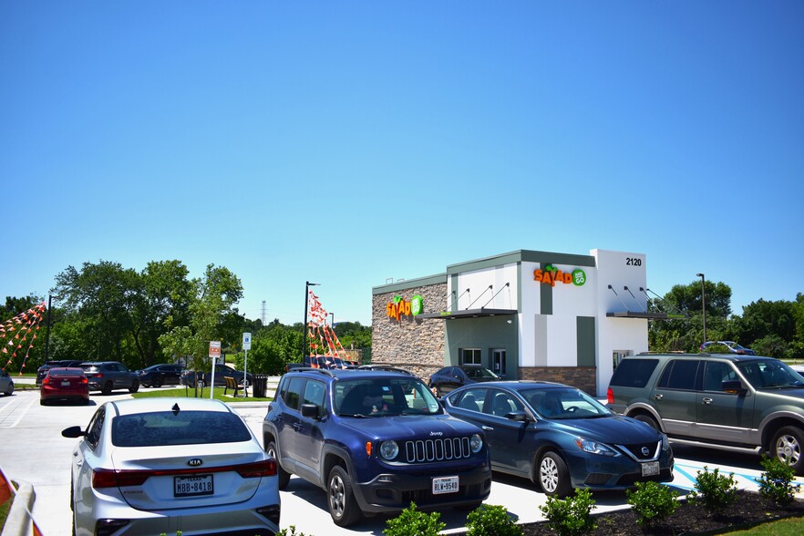 More Photos Of 2120 Rio Grande Blvd, Euless General Retail For Lease