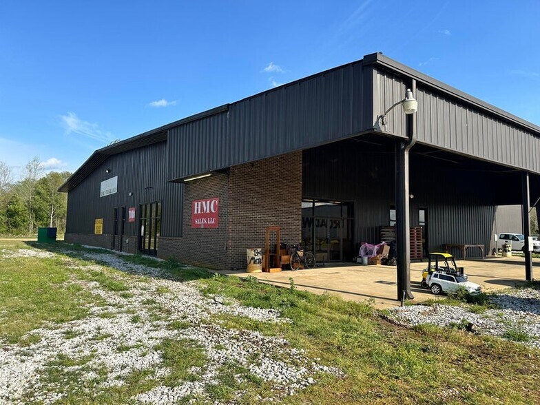 More Photos Of 910 State Highway 30 W, New Albany Warehouse For Sale