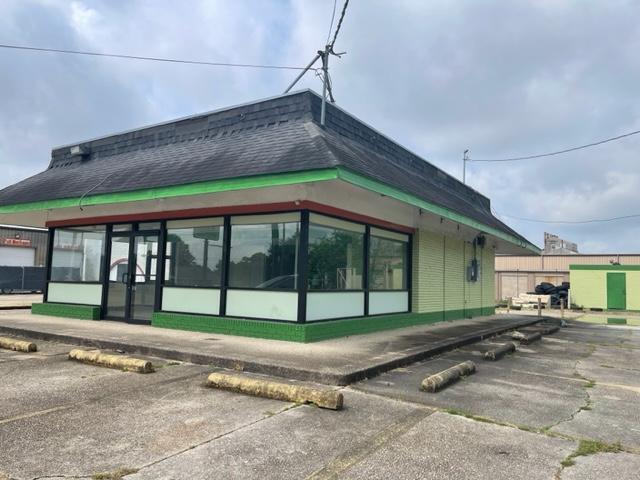Primary Photo Of 7100 Downman Rd, New Orleans Freestanding For Sale