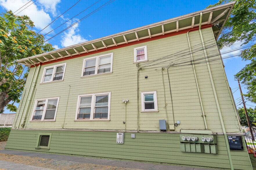 More Photos Of 954 Park St, Alameda Apartments For Sale