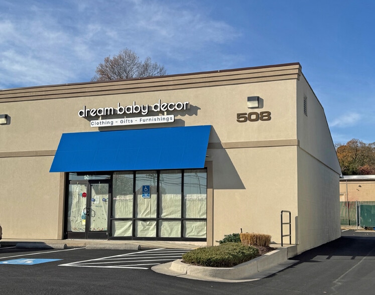 More Photos Of 508 Chinquapin Round Rd, Annapolis Storefront For Lease