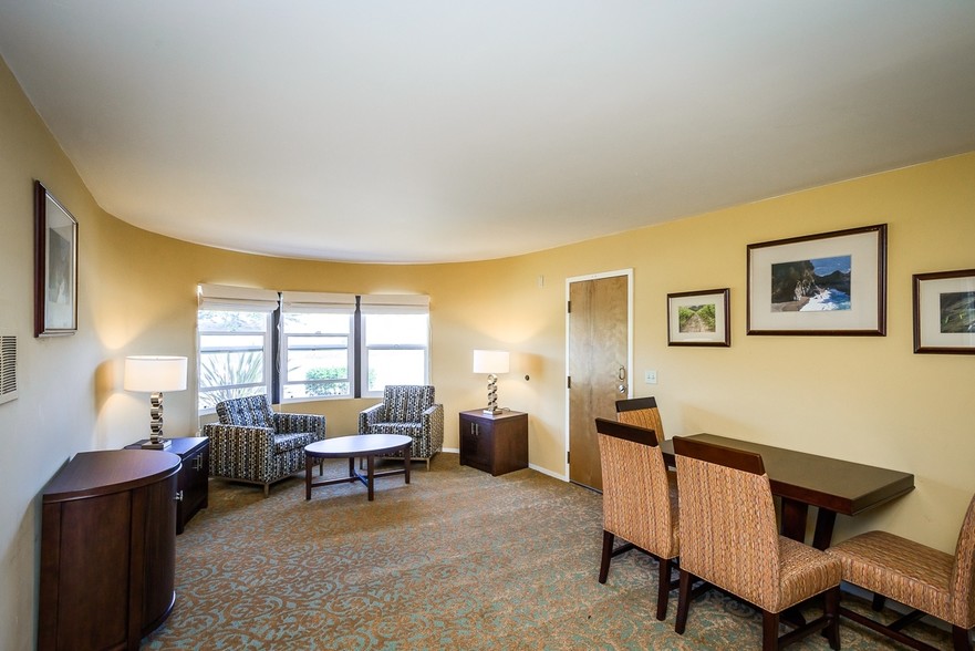 More Photos Of 9135 Hearst Dr, San Simeon Hotel For Sale