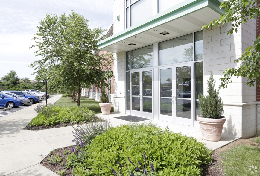More Photos Of 220 W Kensinger Rd, Cranberry Township Flex For Lease