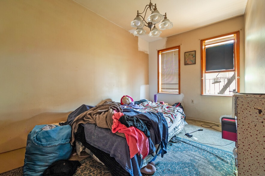 More Photos Of 2101 76th St, Brooklyn Flex For Sale