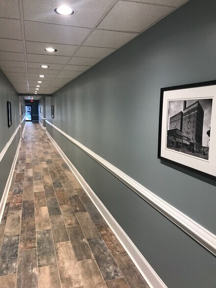 More Photos Of 200 S Elm St, Greensboro Loft Creative Space For Lease