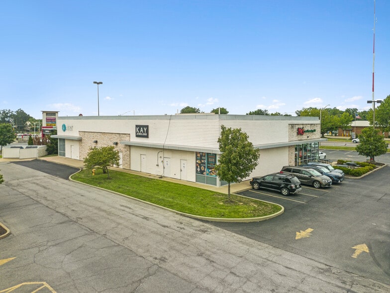 More Photos Of 3909 Broadway St, Mount Vernon Freestanding For Sale