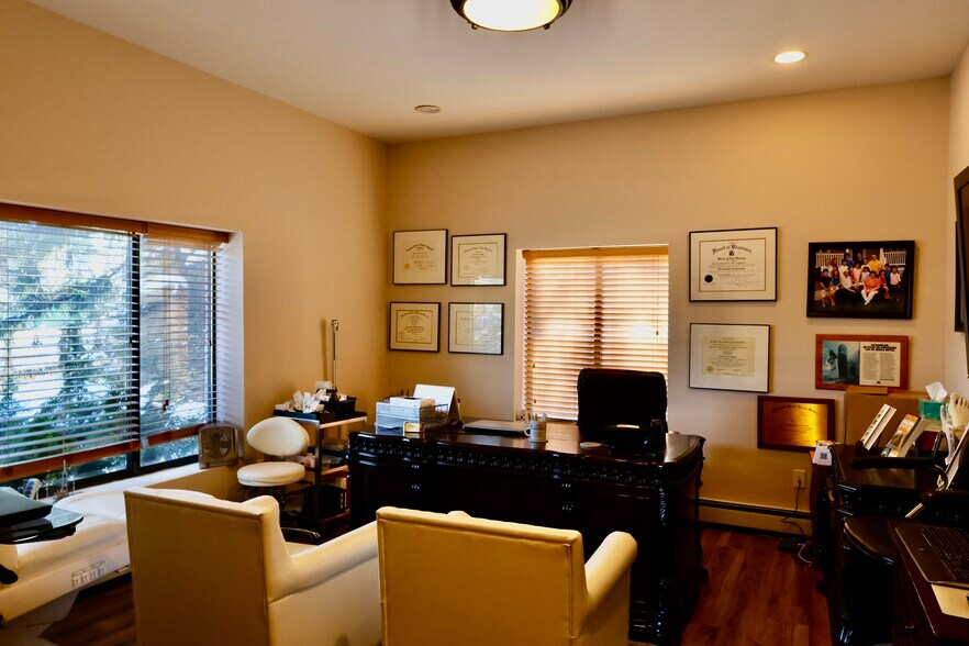 More Photos Of 727 Joralemon St, Belleville Office For Lease