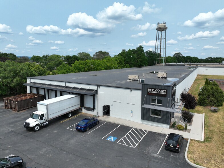 More Photos Of 151 Allendale Rd, Mechanicsburg Warehouse For Sale