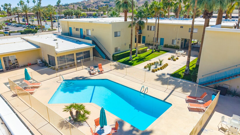 More Photos Of 1680 E Palm Canyon Dr, Palm Springs Apartments For Sale
