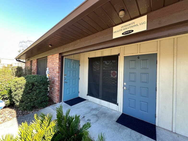 More Photos Of 7328 W University Ave, Gainesville Office For Lease