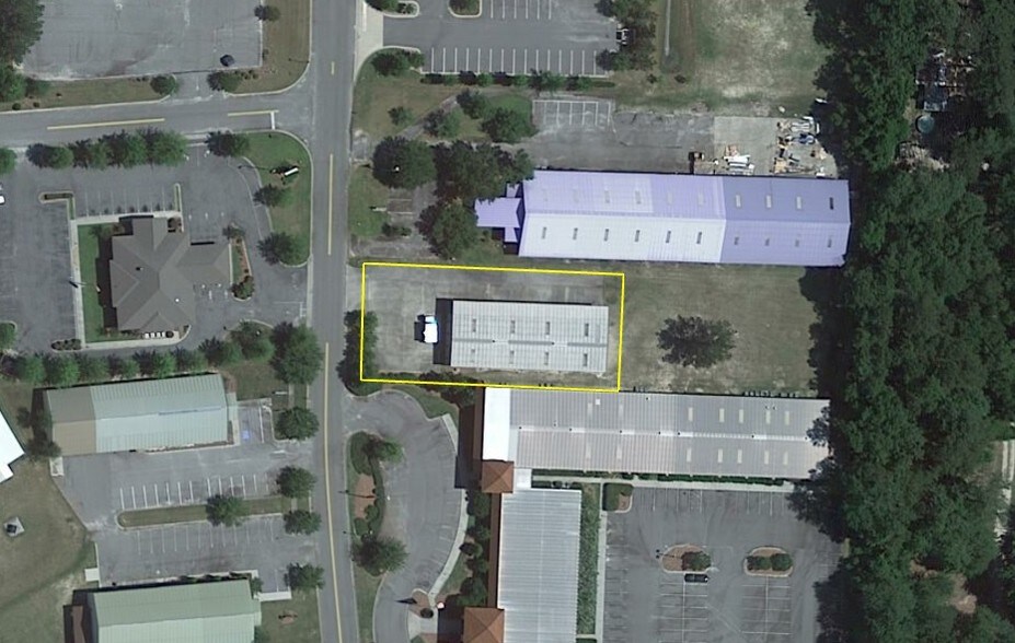 More Photos Of 354 Enterprise Dr, Valdosta Flex For Sale