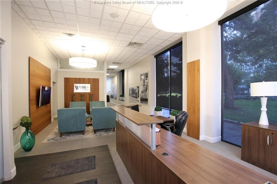 More Photos Of 716 Lee St E, Charleston Storefront Retail Residential For Sale