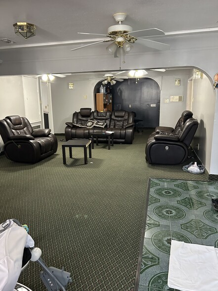 More Photos Of 3426 Fredericksburg Rd, San Antonio Hotel For Sale