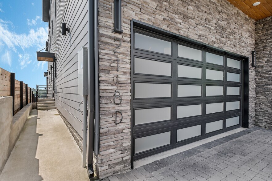 More Photos Of 2118 C-D Cliff dr, Nashville Apartments For Sale