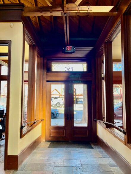 More Photos Of 830 The Alameda, San Jose Storefront For Lease